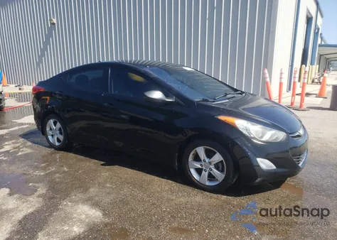 2013 Hyundai Elantra Gls z USA, uszkodzony, nr VIN 5NPDH4AE5DH413603